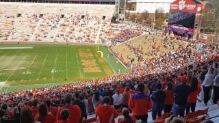 TigerNet.com - Clemson crowd reacts to Clemson named No. 1 team in College Football Playoffs