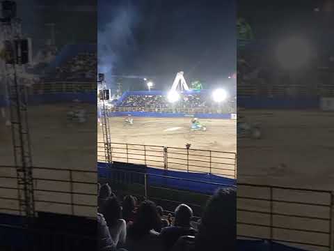 Denis Miranda Laje- Enquanto isso, em Laje do Muriaé,rodeio na exposição 2025