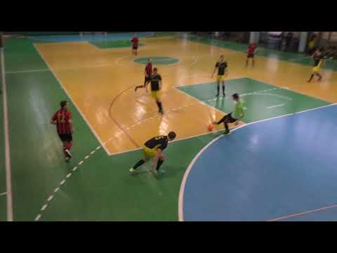 12 КУ 11 JC Бегемоты – Angry Bees 1 тайм