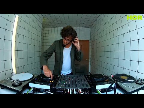 Henning Specht @ HÖR (with Andrew Claristidge, excerpt from Mount Kismet Mix)