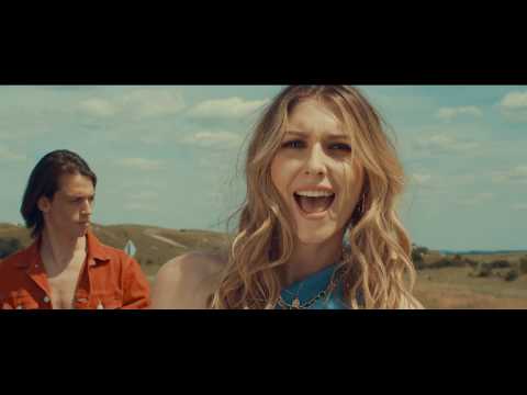 Dallos Bogi - Az én időm (Official Music Video)