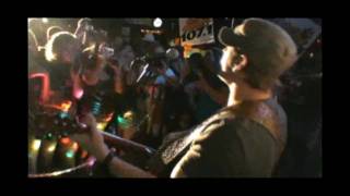 Jerrod Niemann LIVE in Fort Myers with Gentry Thomas & Cat Country 107.1