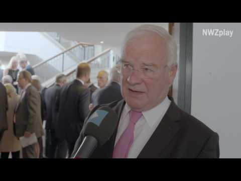 300 Ehrengäste verabschieden NWZ-Chefredakteur Rolf Seelheim