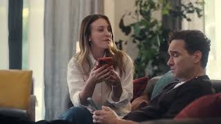 Johnny Galecki & Kaley Cuoco  - Royal Kingdom  (2025)   'Mr I Know Everything'