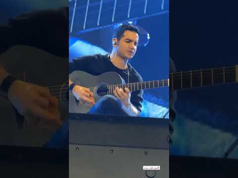 محسن یگانه  -  گیتار نوازی بهت قول میدم #محسن_یگانه #اجرای_زنده #کنسرت #تهران #کنسرت_تهران