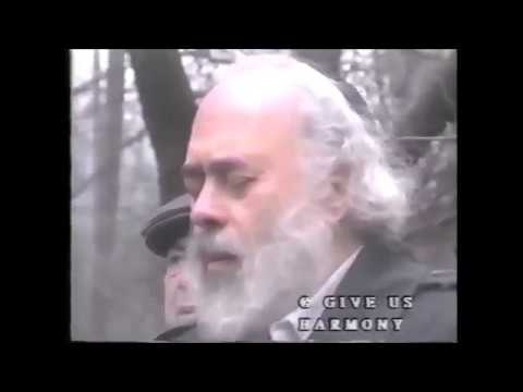 Reb Shlomo Carlebach Visiting Poland  -  רבי שלמה קרליבך פוליו