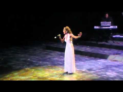 Luceddy Herrera "Se Solicita una Aventura"