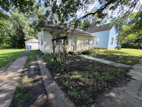 FOR RENT- 1212 Lincoln *Newly Remodeled!* property video