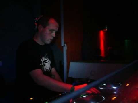 01 - Technobase.fm Easter Rave 2011 (Hardcore-Area) - Andarax