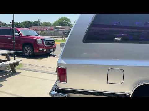 1990 GMC Suburban (CC-1866364) for sale in West Babylon, New York