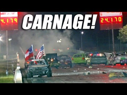 DEMOLITION DRAGS - Racers SMASH into Each Other on PURPOSE! Video