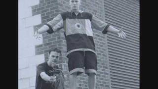 Eminem - Unrealistically Graphic (Early 90&#39;s Unreleased feat. Kid Chaos)