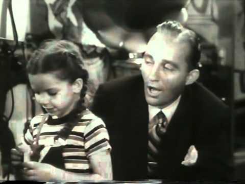 Bing Sings "When Irish Eyes Are Smiling"