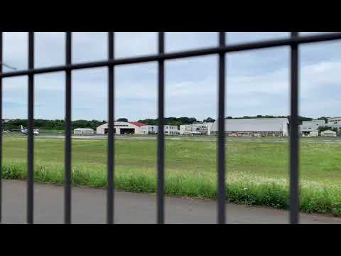 調布飛行場 テイクオフ NC305 神津島 (RUNWAY17)