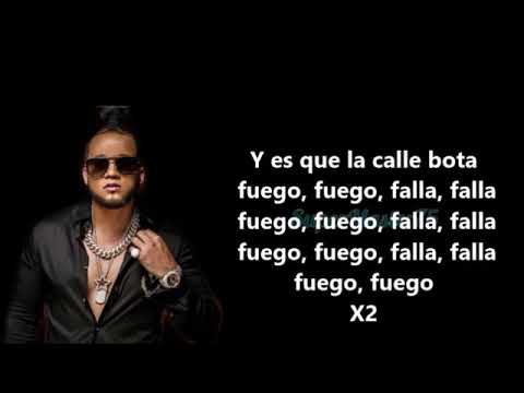 La Calle Bota Fuego - Letra - Bad Bunny Ft El Alfa (Fuego Letra) (Official Liryc Video)