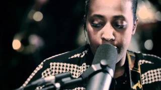 Cold Specks - Hector (Hoxton Hall Session)