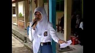 preview picture of video 'Puisi Indah Hari Guru Nasional SMK Hikmah Banjar Aidah TI'