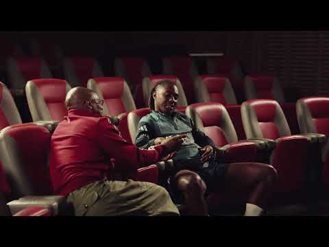 EZE SIGNS FOR ARSENAL - BEHIND THE SCENES