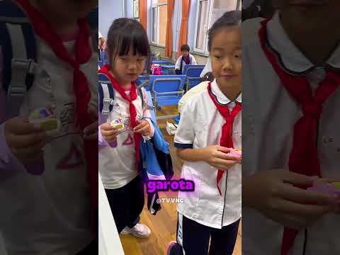 Os alunos fizeram presentes INCRÍVEIS para o aniversário da professora! 🎁