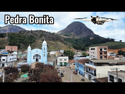 Imagens aéreas de Pedra Bonita (MG) e montanhas no seu entorno, com drone DJI Mini 3. 