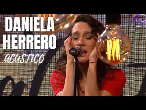DANIELA HERRERO 🎤 "Solo tus canciones" 🎸 Acústico exclusivo de Quiero