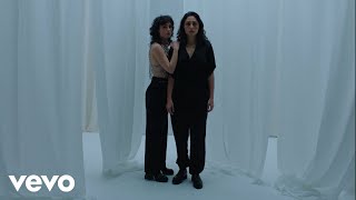 Musik-Video-Miniaturansicht zu Marianne Songtext von Barbara Pravi feat. Golshifteh Farahani