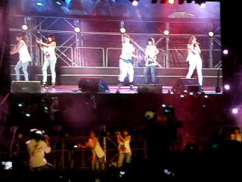 Muzik -Part A- 4Minute - YOG Celebration@Marina Bay - 130810