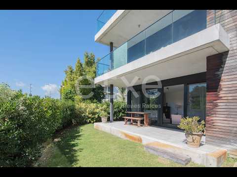 Video de YouTube - Apartamento planta baja Venta Jardines de Carrasco