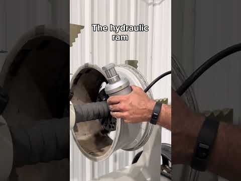Bent Wheels?  Meet Electro-Hydraulic Wheel Straightener