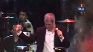 Taylor Hicks The Maze Manila Full Version with Close Up