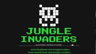 Soom T meets Jungle Invaders - Alright