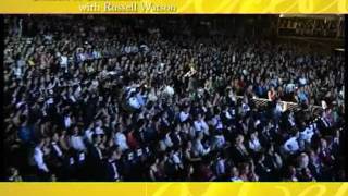 Volare performed by Russell Watson