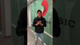 Alexis en Sony Music- Ya casi sale Que no te falle el corazón