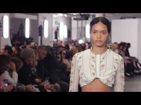 Giambattista Valli Spring/Summer 23 show