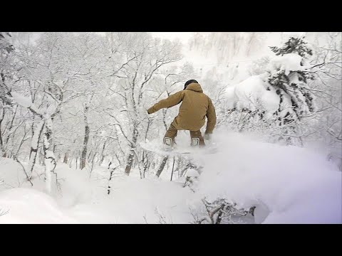 Japan&#39;s Tree Snowboarding Paradise | Rusutsu Check-In