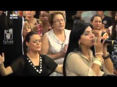 Eyshila atende ligação da Ana Paula Valadão que era para a Fernanda Brum - Testemunho