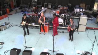 Mindi Abair & The Boneshakers - Cold Sweat (Live)