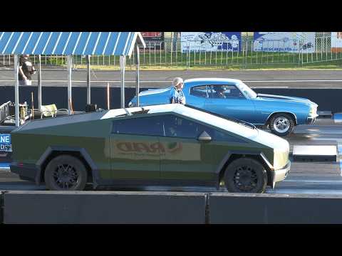 Cybertruck vs Muscle Car