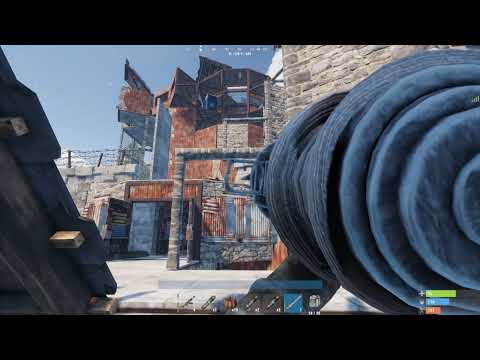 Rust Console - Team QLS - RAID ON 300 ROCKETS against Zerg