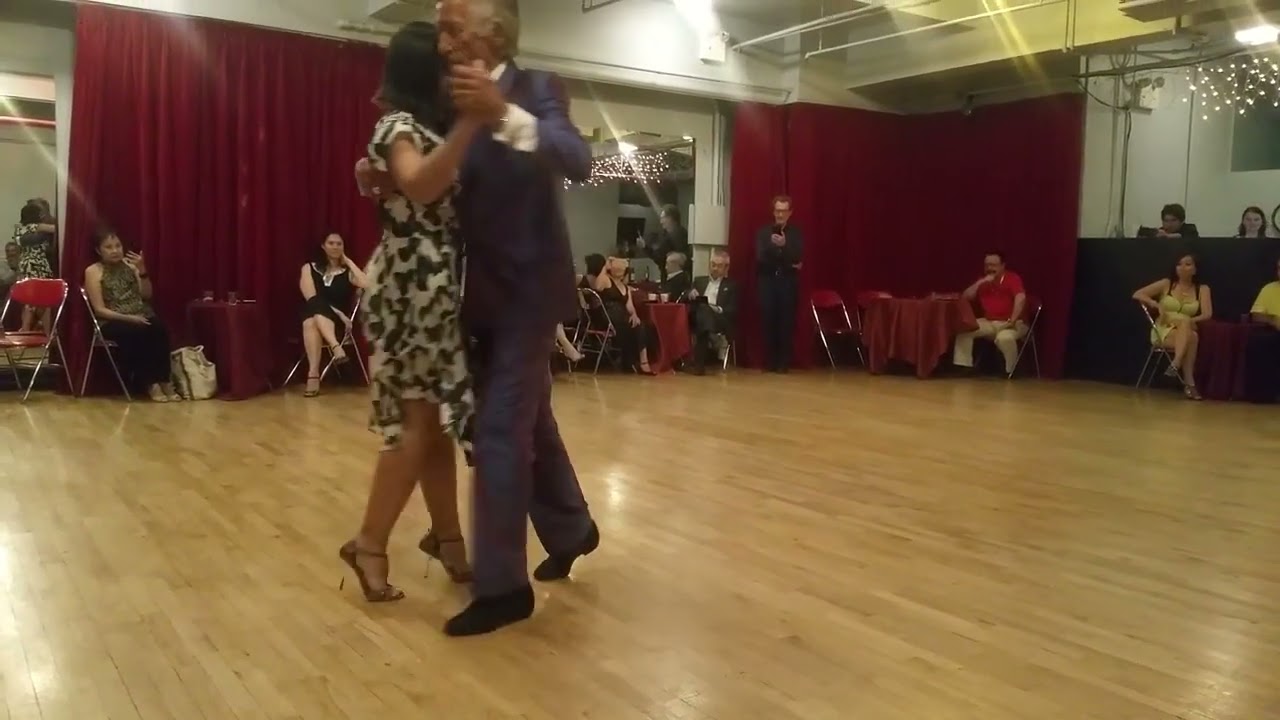 Argentine tango: El Flaco Dani & Mariana Parma - Estampa de Varon (repost)