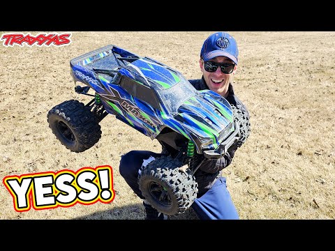 Driving the Traxxas X-MAXX Monster Truck! Worlds Best RC Car?