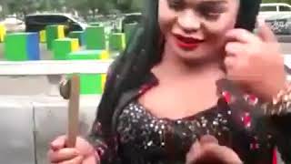 Download lagu Lucu Banci Ngamen Bikin Ketawa Ngakak mp3