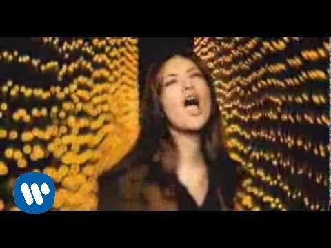 Laura Pausini - Ascolta Il Tuo Cuore (Official Video)
