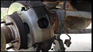 ✅ Ford Bronco / Ford Truck 4X4 Brake Caliper And Brake Pad Replacement