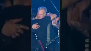 I cried seeing this, I love you papa Hetfield 😭 #jameshetfield #metallica #monkband #rockstar