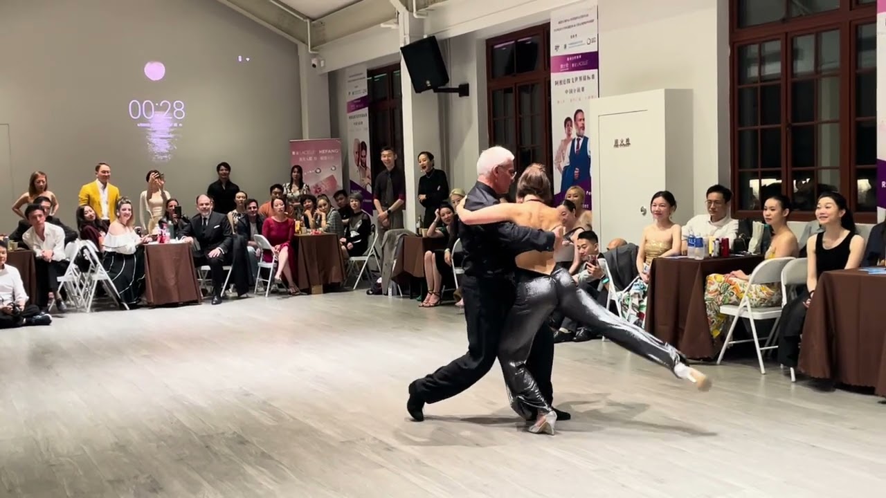 Video thumbnail for Roberto Reis & Vanessa Fatauros, Shanghai Jun 2025- 4/4