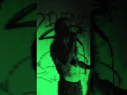 Video thumbnail for STRAIGHTOUTTHEDUNGEON