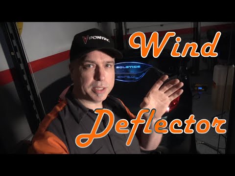 Pontiac Solstice: Wind Deflector/Rear panel removal [4K] Ep11