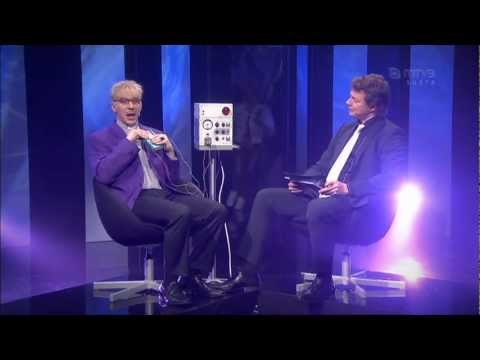 Putous 2012 - Valheenpaljastus koe - Usko Eevertti Luttinen