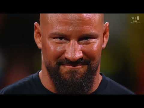 WWE RAW THE VISION ENTRANCE 08/18/25